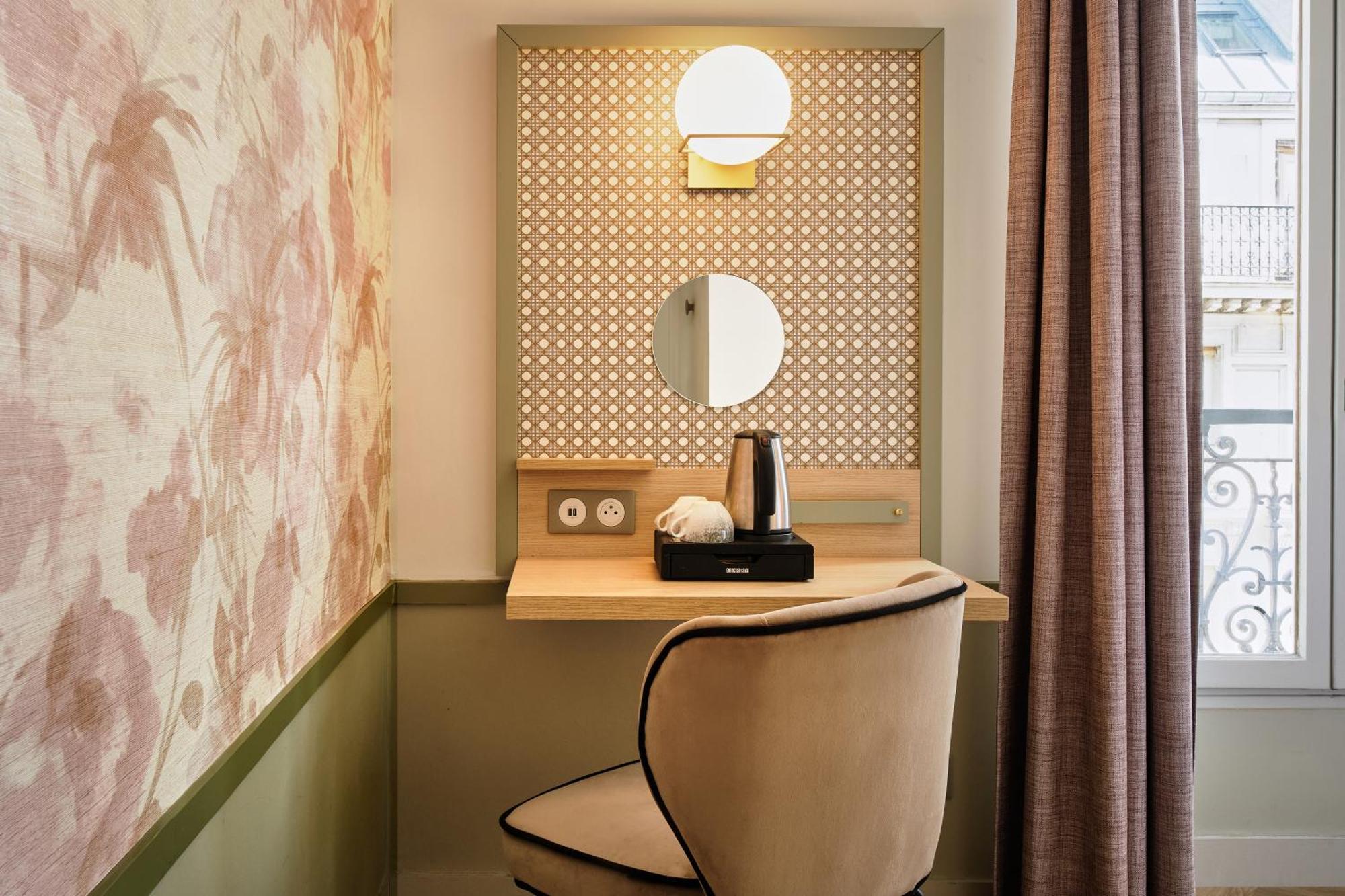 Cervantes By Happyculture 3* Parigi